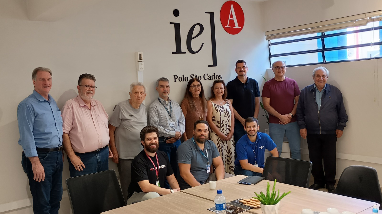 Comitê inclui representantes do IEAE da UFSCar, IEA da USP São Carlos. ParqTec, IFSP, Senai, Sebrae, Fatec, Embrapa e Prefeitura (Foto: Divulgação IEA USP)